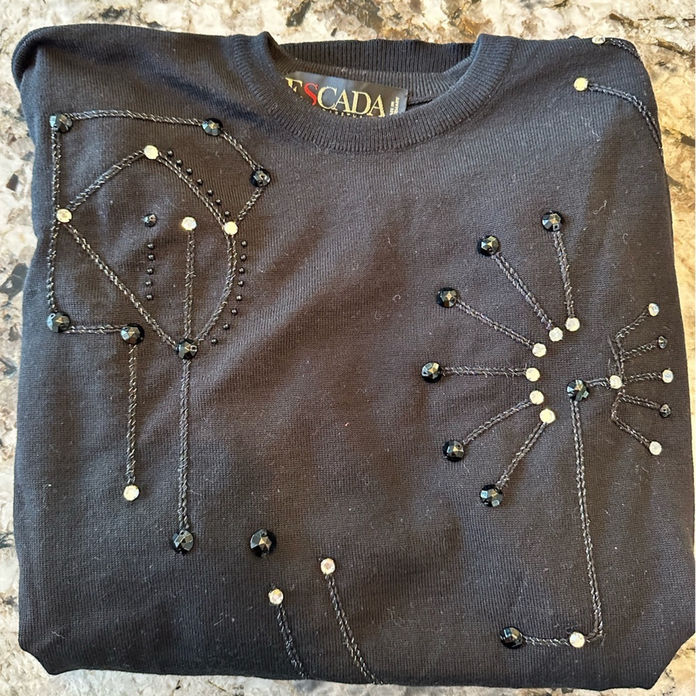 Escada sweater - Picture 2 of 5